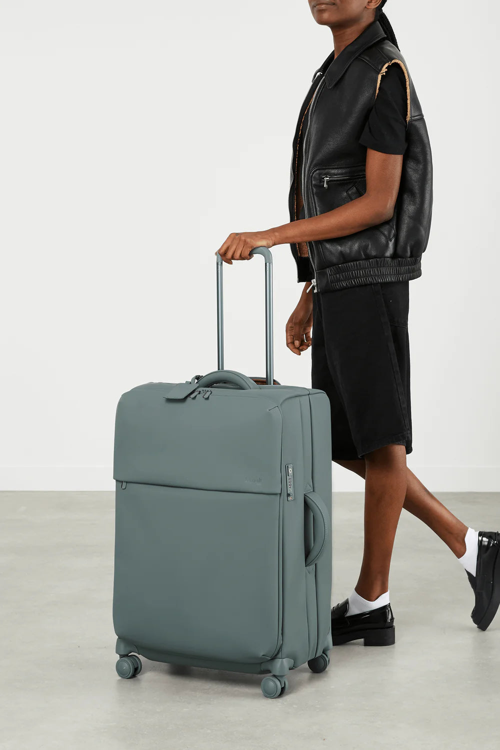 Lipault Lost In Berlin Stor Resväska 70cm - Cement Storm