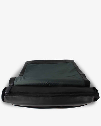 Jost Aarhus axelväska L – svart