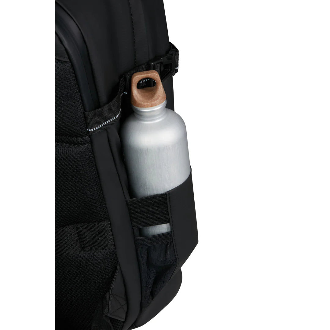 American Tourister Upventure S Datorryggsäck 15,6" – Svart