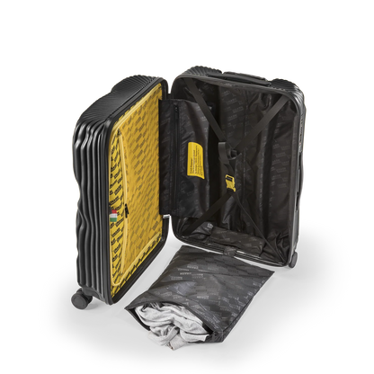 Crash Baggage Stripe Mellanstor resväska 68 cm – Svart