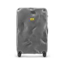 Crash Baggage Stripe Stor resväska 79 cm – Rökgrå