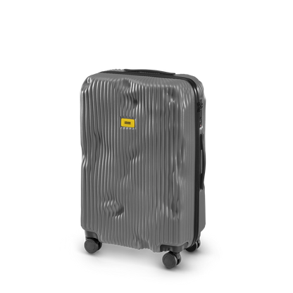 Crash Baggage Stripe Mellanstor resväska 68 cm – Rökgrå