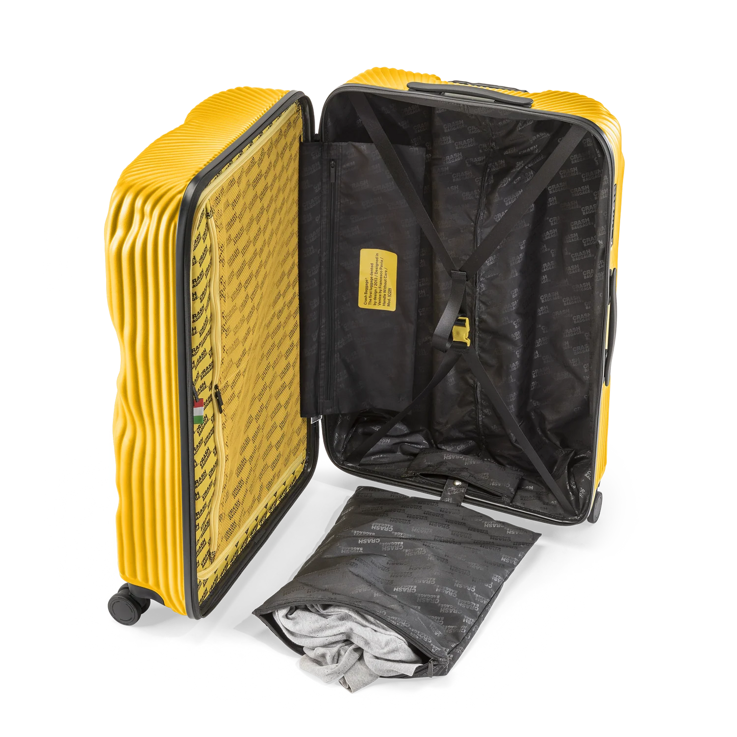 Crash Baggage Stripe Stor resväska 79 cm – Gul