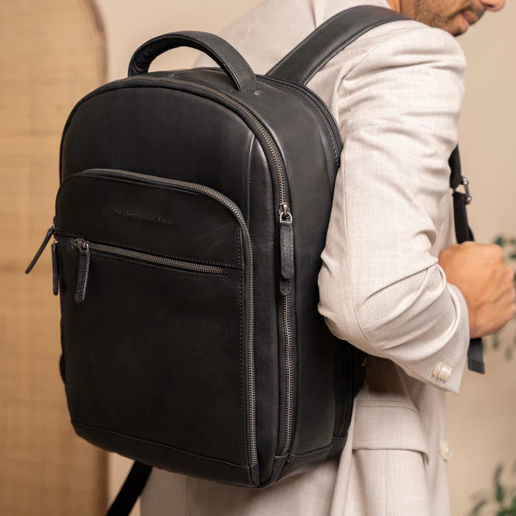 The Chesterfield Brand Maggiore Datorryggsäck 15" - Svart