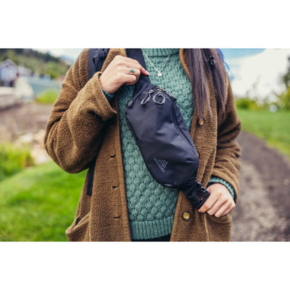 Gregory Rhune Midjeväska 28cm - Svart