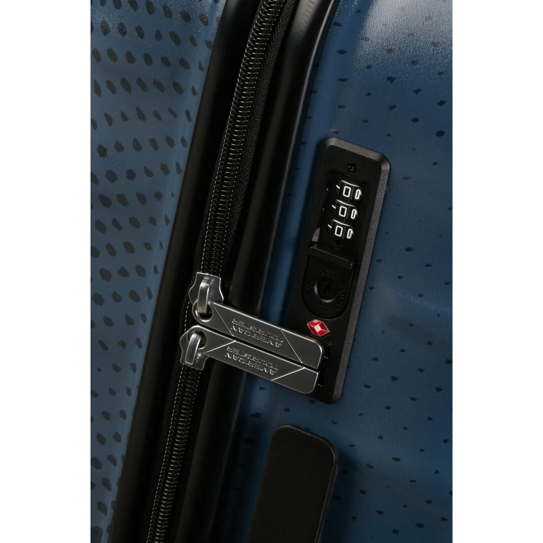 American Tourister Wavebreaker Marvel Spinner resväska 77 cm – Captain America City