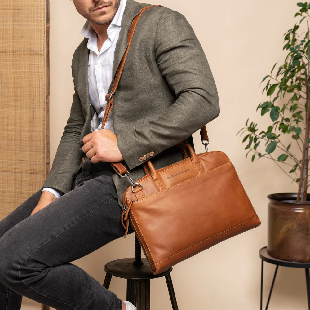 The Chesterfield Brand Tilbury – Datorväska 14" – Cognac