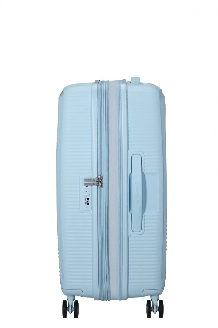 American Tourister Soundbox 67cm Mellanstor Expanderbar Pastel Blue